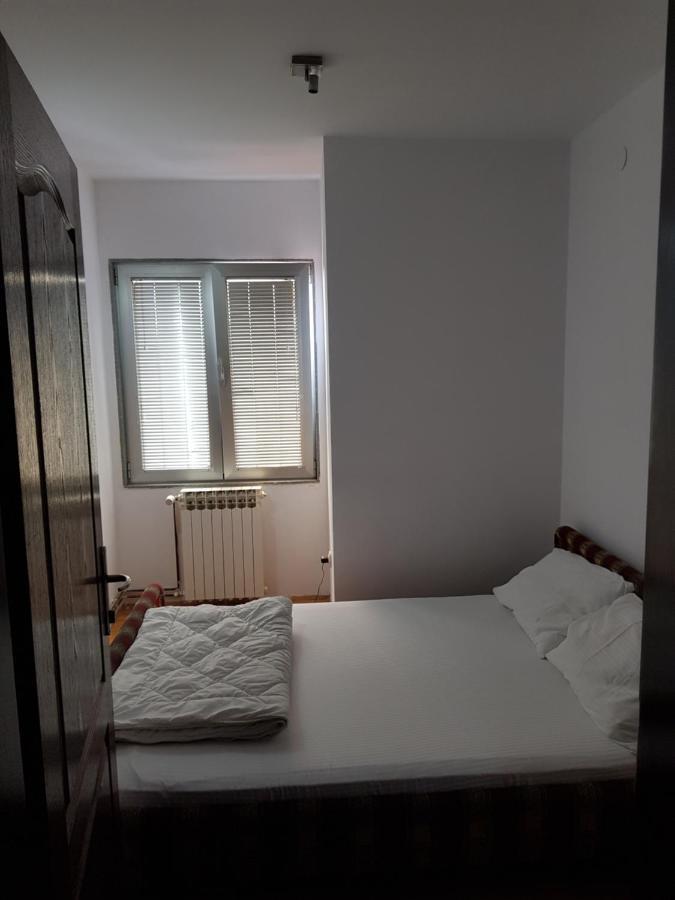 Blue Point Apartment Kragujevac Exterior photo